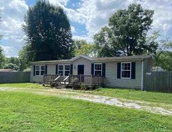 Pre-foreclosure in  E GOBBLERS KNOB AVE Terre Haute, IN 47803