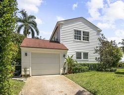 Pre-foreclosure in  WASHINGTON RD West Palm Beach, FL 33405
