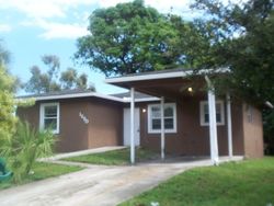 Pre-foreclosure in  NW 29TH TER Fort Lauderdale, FL 33311