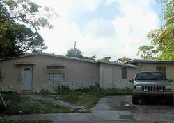 Pre-foreclosure in  NW 15TH LN Fort Lauderdale, FL 33311