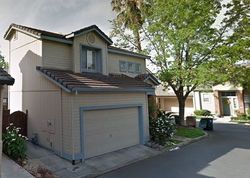 Pre-foreclosure in  NEW HOME LN Elk Grove, CA 95758