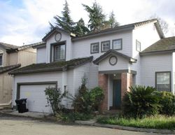 Pre-foreclosure in  NEW HOME LN Elk Grove, CA 95758