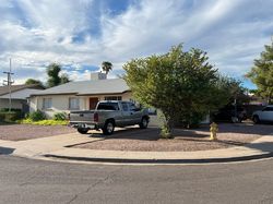 Pre-foreclosure in  W CHEERY LYNN RD Phoenix, AZ 85031