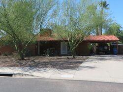 Pre-foreclosure in  N 24TH PL Phoenix, AZ 85016
