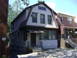 Pre-foreclosure in  WILLIAMSBRIDGE RD Bronx, NY 10461
