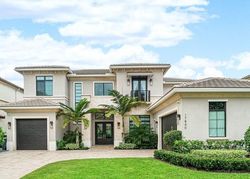 Pre-foreclosure in  KEY VISTA WAY Boca Raton, FL 33496