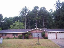 Pre-foreclosure in  STEVE DR Pine Bluff, AR 71603