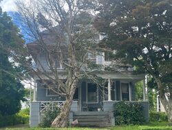 Pre-foreclosure in  ELM ST New Rochelle, NY 10805