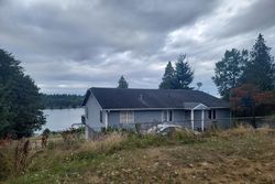 Pre-foreclosure in  RHODORA HEIGHTS RD Lake Stevens, WA 98258