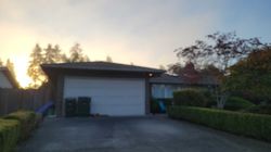 Pre-foreclosure in  79TH AVE W Edmonds, WA 98026