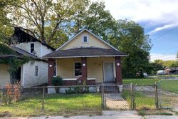 Pre-foreclosure in  LUCY AVE Memphis, TN 38106