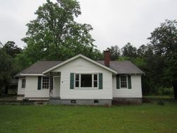 Pre-foreclosure in  BYRNES ST Allendale, SC 29810