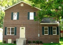 Pre-foreclosure in  SHAMROCK AVE Capitol Heights, MD 20743