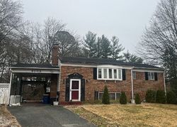 Pre-foreclosure Listing in 86TH CT HYATTSVILLE, MD 20784