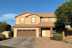 Pre-foreclosure in  S MCMINN CT Gilbert, AZ 85298