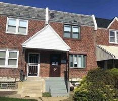 Pre-foreclosure in  CEDARBROOK AVE Philadelphia, PA 19150