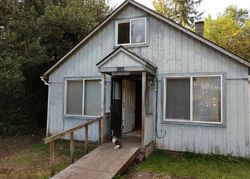 Pre-foreclosure in  TAMARACK ST Sweet Home, OR 97386