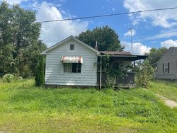 Pre-foreclosure in  N FRONT ST Oak Hill, OH 45656