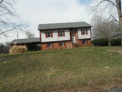 Pre-foreclosure Listing in SPARROW LN STATESVILLE, NC 28625