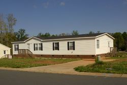 Pre-foreclosure Listing in PEPPERTREE DR MOUNT HOLLY, NC 28120