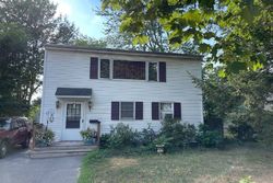 Pre-foreclosure in  GUILDERLAND AVE Schenectady, NY 12306
