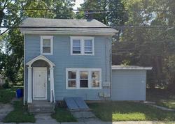 Pre-foreclosure in  GREEN ST Woodbury, NJ 08096