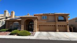 Pre-foreclosure in  CASTLE HILL AVE Las Vegas, NV 89129
