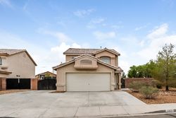 Pre-foreclosure in  EAGLE OWL AVE Henderson, NV 89015