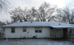 Pre-foreclosure in  LOUISE AVE Clinton, MO 64735