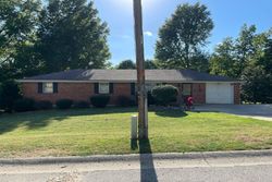 Pre-foreclosure in  N RILEY ST Kansas City, MO 64119