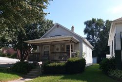 Pre-foreclosure in  N WALNUT ST Bay City, MI 48706