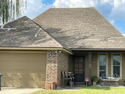 Pre-foreclosure in  BRAXTON DR Youngsville, LA 70592