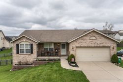 Pre-foreclosure in  EAGLE CREEK DR Dry Ridge, KY 41035