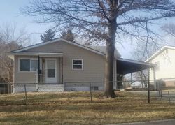 Pre-foreclosure in  W 16TH ST Junction City, KS 66441