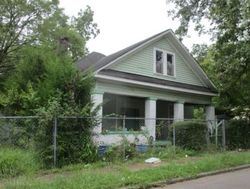 Pre-foreclosure in  10TH AVE Birmingham, AL 35224