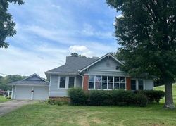 Pre-foreclosure in  4TH AVE SW Bessemer, AL 35022