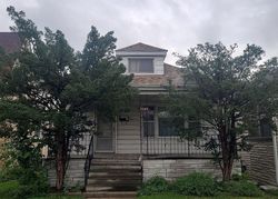 Pre-foreclosure in  N NEWLAND AVE Chicago, IL 60634