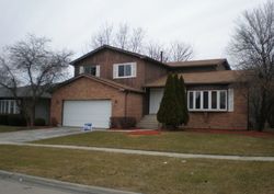 Pre-foreclosure in  187TH ST Country Club Hills, IL 60478