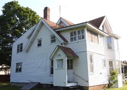 Pre-foreclosure in  HAYDEN AVE Windsor, CT 06095