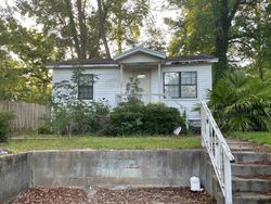 Pre-foreclosure in  S SHADOW ST Quincy, FL 32351