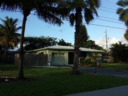 Pre-foreclosure in  SW 9TH ST Pompano Beach, FL 33060