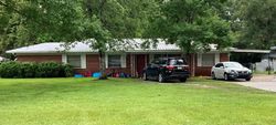 Pre-foreclosure in  GUILFORD ST Dothan, AL 36301