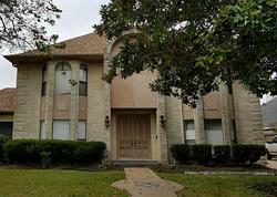 Pre-foreclosure in  CROW VALLEY DR Missouri City, TX 77459