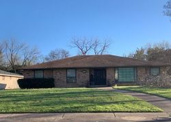 Pre-foreclosure in  RUSSELL GLEN LN Dallas, TX 75232