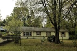Pre-foreclosure in  PERLOCK RD Richmond, VA 23237