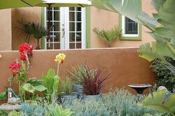 Pre-foreclosure in  E VINCE ST Ventura, CA 93001