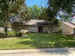 Pre-foreclosure in  DRIFTWOOD LN Spring, TX 77381