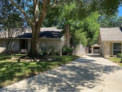 Pre-foreclosure in  DRIFTWOOD LN Spring, TX 77381