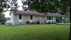 Pre-foreclosure in  MOCKINGBIRD DR Shelbyville, TN 37160
