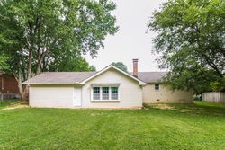 Pre-foreclosure in  SCENIC DR Murfreesboro, TN 37129